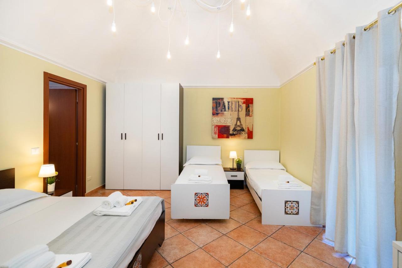 Stesicoro Exclusive Rooms CTA Exterior foto